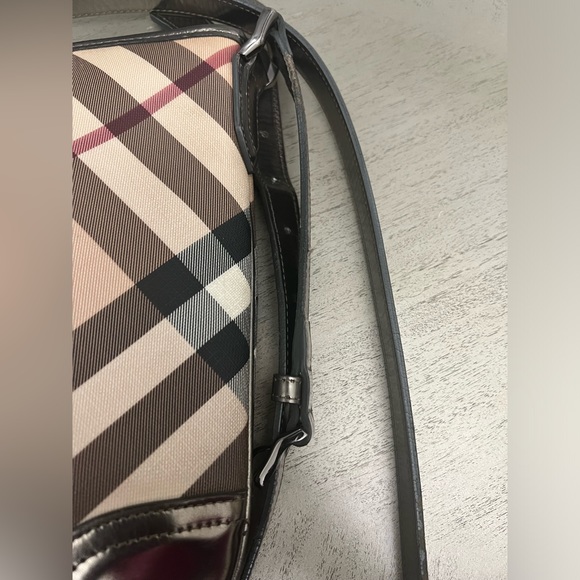 Burberry Crossbody - Picture 11 of 11